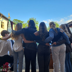 die Jugend nimmt Abschied